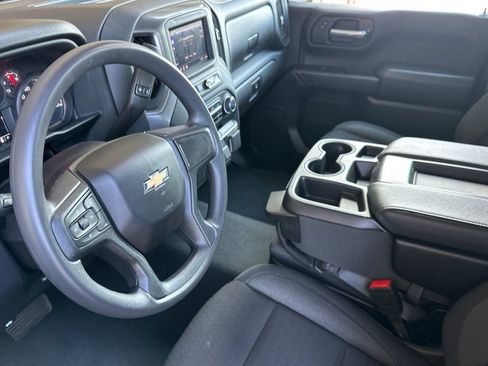 Used 2024 Chevrolet Silverado 1500 Custom AWD/4WD image 10