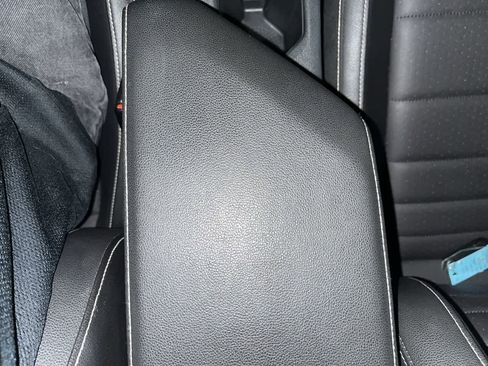 Used 2024 Volkswagen Jetta SE image 22