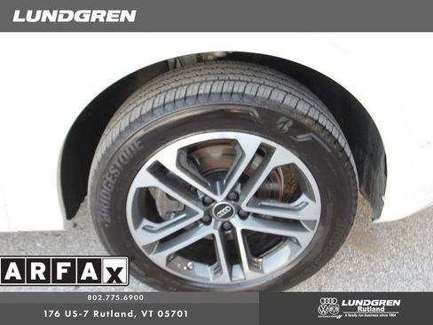 Certified 2025 Audi Q5 Premium w/ Convenience Package AWD/4WD image 15