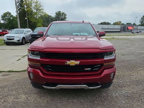 Used 2019 Chevrolet Silverado 1500 LT w/ All Star Edition AWD/4WD image 2