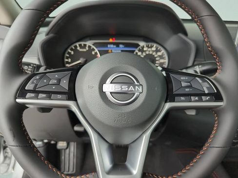 Used 2025 Nissan Altima 2.5 SR FWD image 33
