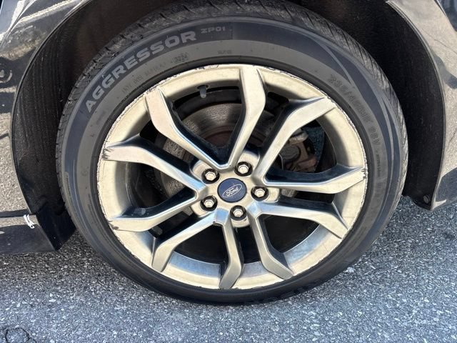 Used 2020 Ford Fusion Titanium FWD image 21