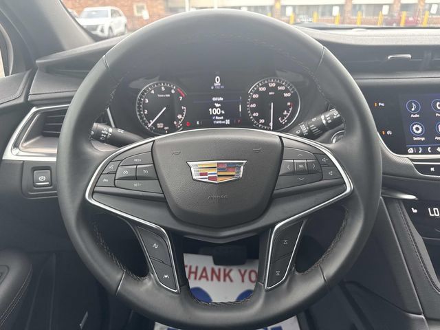 Certified 2024 Cadillac XT5 Luxury w/ LPO, Floor Liner Package AWD/4WD image 34