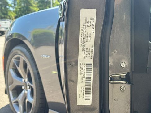 Used 2019 Dodge Charger R/T w/ Driver Confidence Group RWD image 27