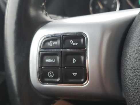 Used 2018 Jeep Wrangler Unlimited Sport image 12