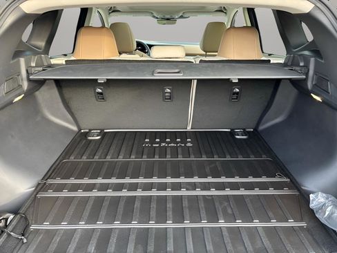 New 2026 Nissan Murano Platinum w/ Cargo Package AWD/4WD image 11