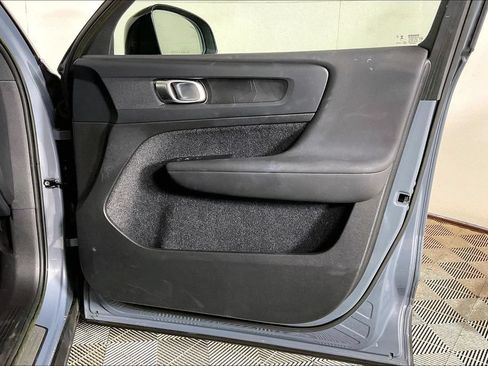 Used 2023 Volvo XC40 Recharge Plus w/ Protection Package Premier AWD/4WD image 23