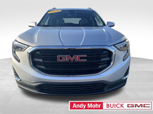 Used 2021 GMC Terrain SLE w/ Driver Convenience Package FWD image 4