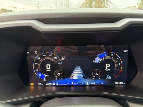 Used 2024 Chevrolet Colorado W/T w/ WT Convenience Package II image 22