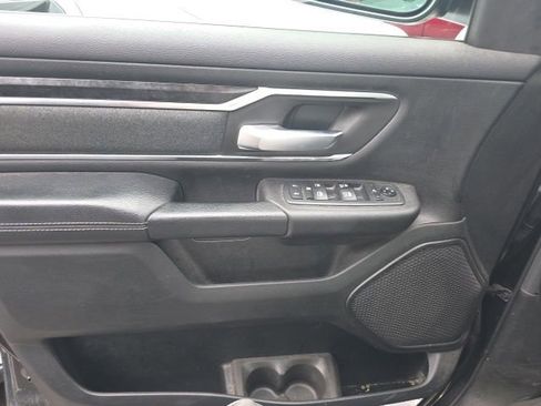 Used 2019 RAM 1500 Big Horn AWD/4WD image 15