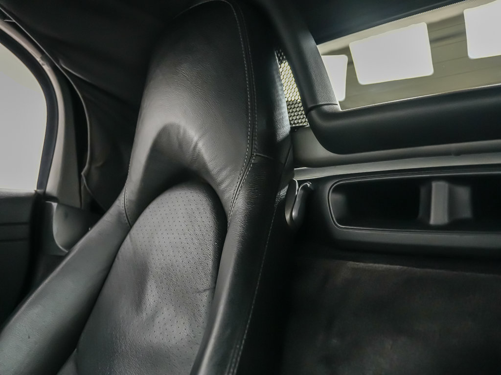 Used 2005 Porsche Boxster S RWD image 32