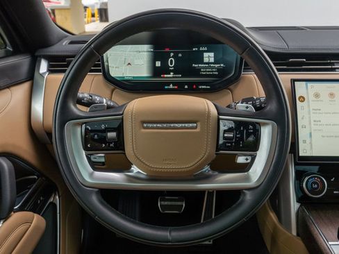 Used 2023 Land Rover Range Rover SE image 16