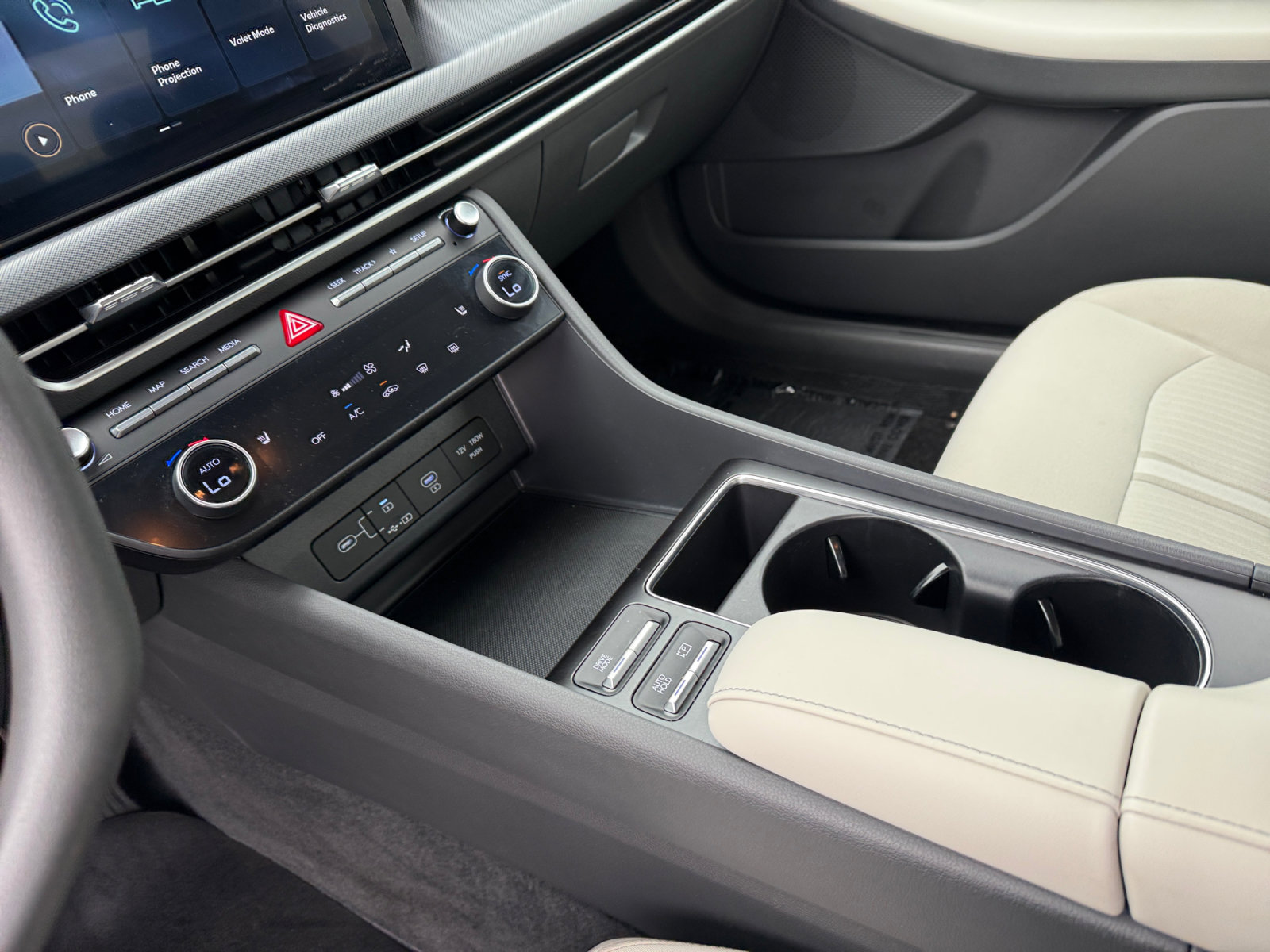 Certified 2025 Hyundai Sonata SEL FWD image 13