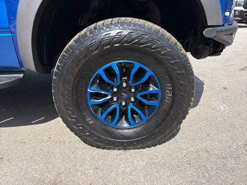 Used 2011 Ford F150 Raptor w/ Raptor Luxury Pkg AWD/4WD image 27