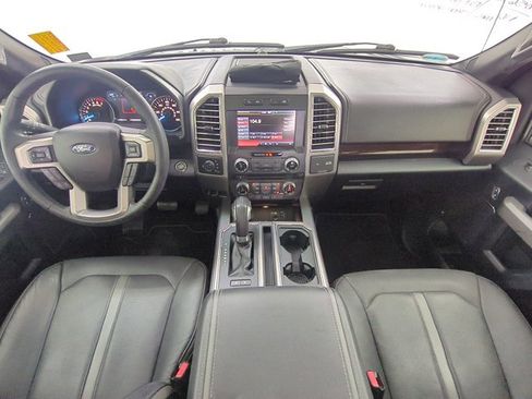 Used 2015 Ford F150 Platinum w/ Equipment Group 701A Luxury AWD/4WD image 19