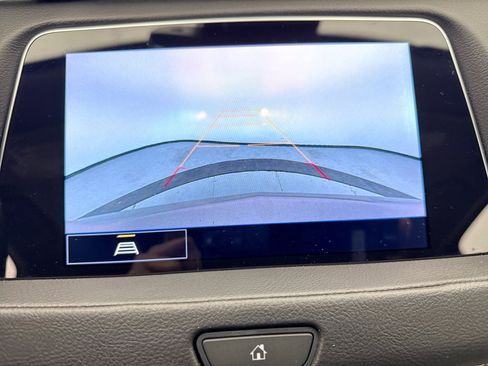 Used 2023 Cadillac XT4 Premium Luxury image 10