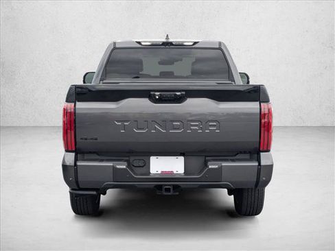 Used 2024 Toyota Tundra Platinum AWD/4WD image 7