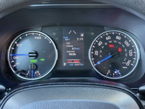 Used 2020 Toyota RAV4 XLE image 35