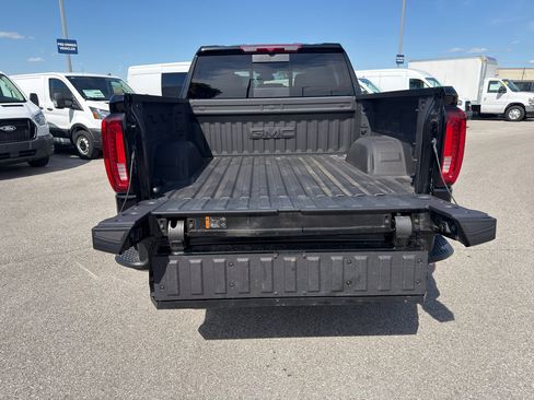 Used 2025 GMC Sierra 1500 Denali AWD/4WD image 21