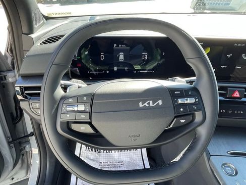 New 2026 Kia Sportage X-Line AWD/4WD image 11