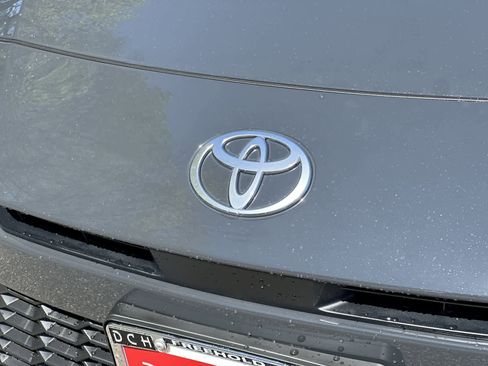 New 2026 Toyota Camry SE AWD/4WD image 12