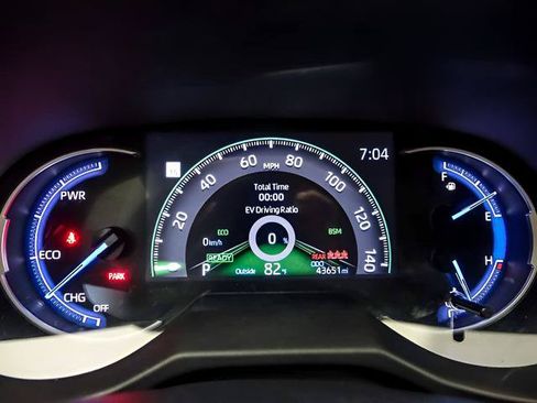 Certified 2025 Toyota RAV4 XLE AWD/4WD image 14