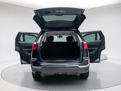 Used 2017 GMC Terrain SLE w/ Chrome Edition image 20