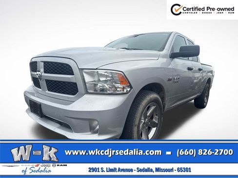Used 2018 RAM 1500 Express AWD/4WD image 11