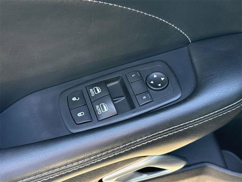 Used 2019 Dodge Challenger R/T Scat Pack image 21