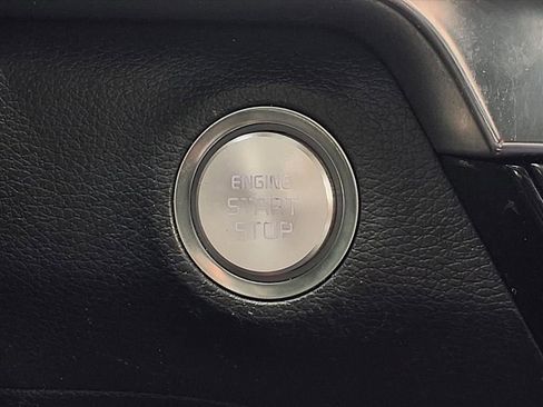 Used 2020 Kia Telluride EX w/ EX Premium Package FWD image 9