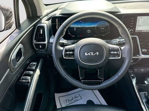 Certified 2023 Kia Sorento SX image 23