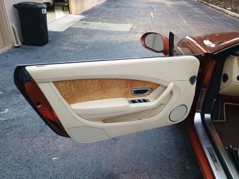 Used 2012 Bentley Continental GT image 5