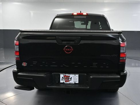 Used 2023 Nissan Frontier PRO-4X w/ Tow Package AWD/4WD image 5