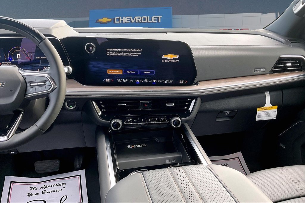 New 2026 Chevrolet Tahoe High Country AWD/4WD image 8