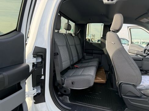 New 2026 Ford F550 4x4 Supercab Super Duty image 14