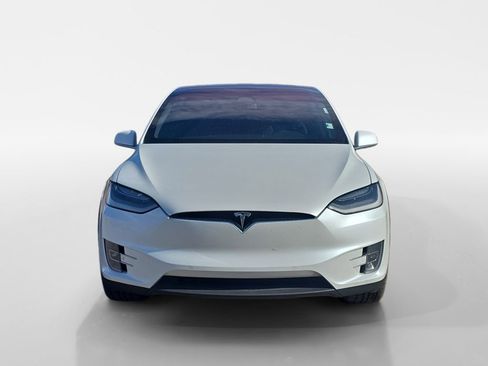 Used 2020 Tesla Model X Long Range image 9