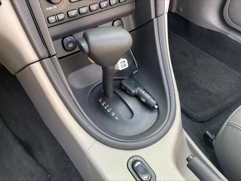 Used 2001 Ford Mustang GT Premium RWD image 18