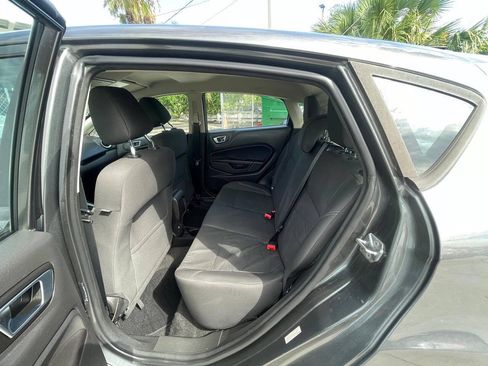 Used 2016 Ford Fiesta SE FWD image 11