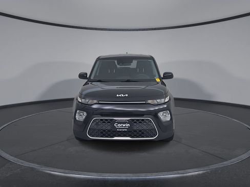 Used 2022 Kia Soul LX w/ Technology Package FWD image 5