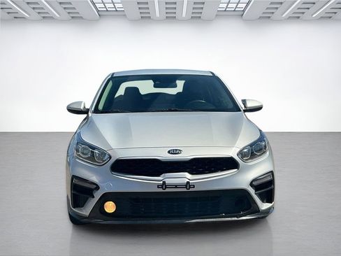 Used 2020 Kia Forte LXS FWD image 2
