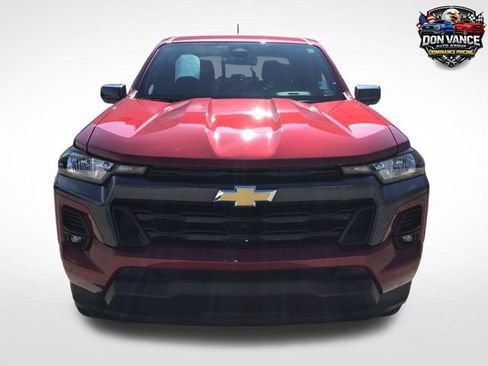Used 2024 Chevrolet Colorado LT w/ LT Convenience Package II RWD image 8