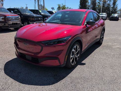 Certified 2024 Ford Mustang Mach-E Select w/ Comfort Package Lite image 6