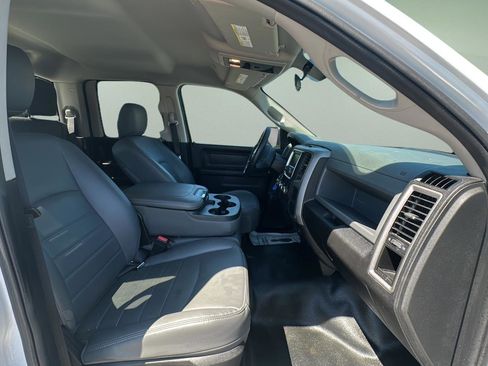 Used 2017 RAM 1500 Tradesman RWD image 16