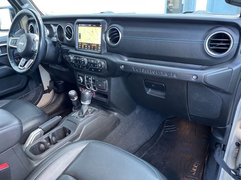 Used 2022 Jeep Wrangler Unlimited Rubicon 4xe w/ Cold Weather Group image 48