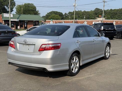 Used 2009 Toyota Camry SE FWD image 8