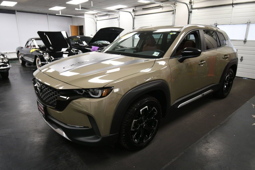Used 2023 MAZDA CX-50 Meridian Edition AWD/4WD image 4