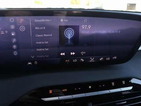 New 2026 Buick Enclave Sport Touring w/ Power Package image 29