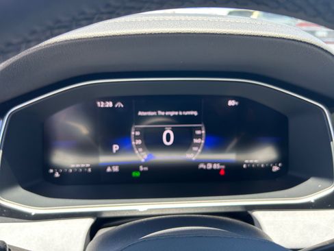 New 2026 Volkswagen Jetta SE FWD image 10