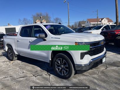 Used 2024 Chevrolet Silverado 1500 LT