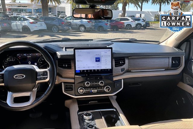 Used 2024 Ford Expedition Max Limited AWD/4WD image 6